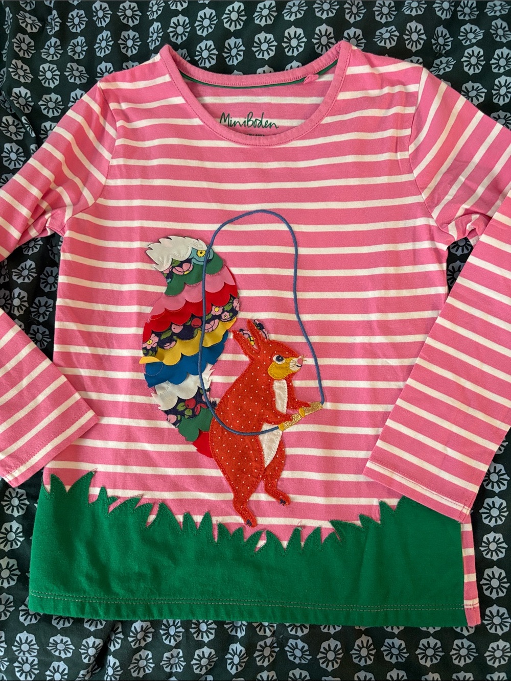 Squirrel jump rope tee